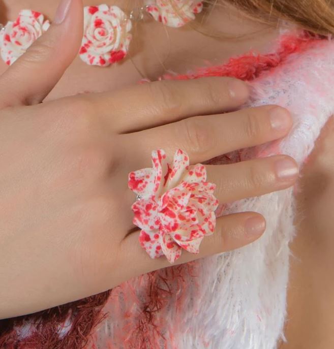 Ring bloem met bloed